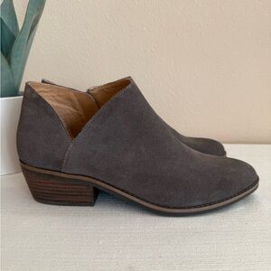 New Lucky Brand Frankela Gray Suede Casual Ankle Boots